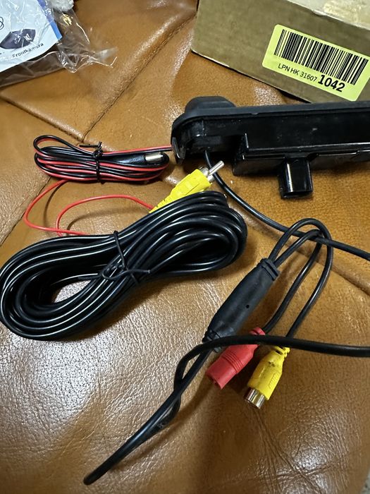 Камера заднього виду в ручку для Ford Focus 12-13, Escort 15 р