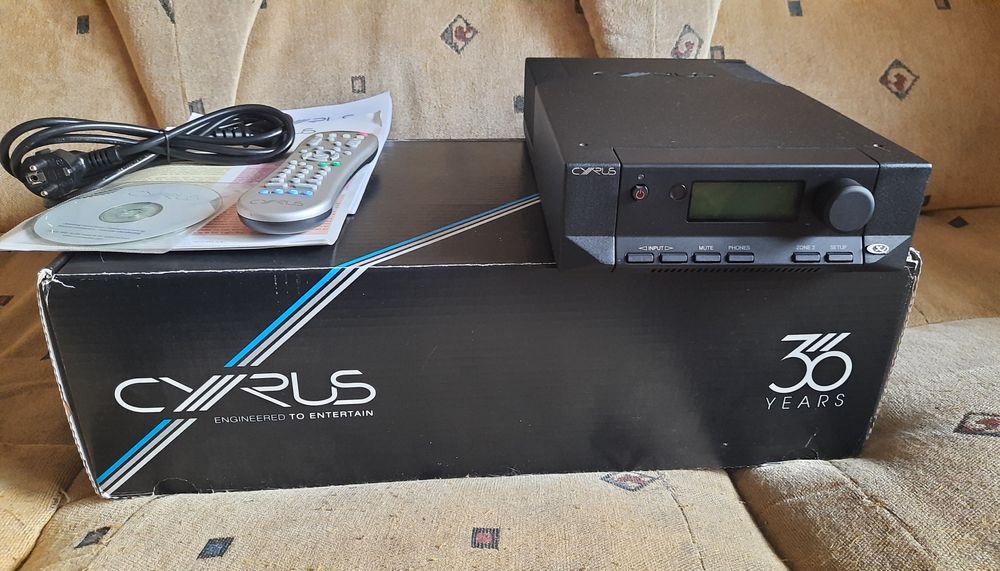 Cyrus 8 Qx DAC підсилювач ЦАП усилитель Сайрус