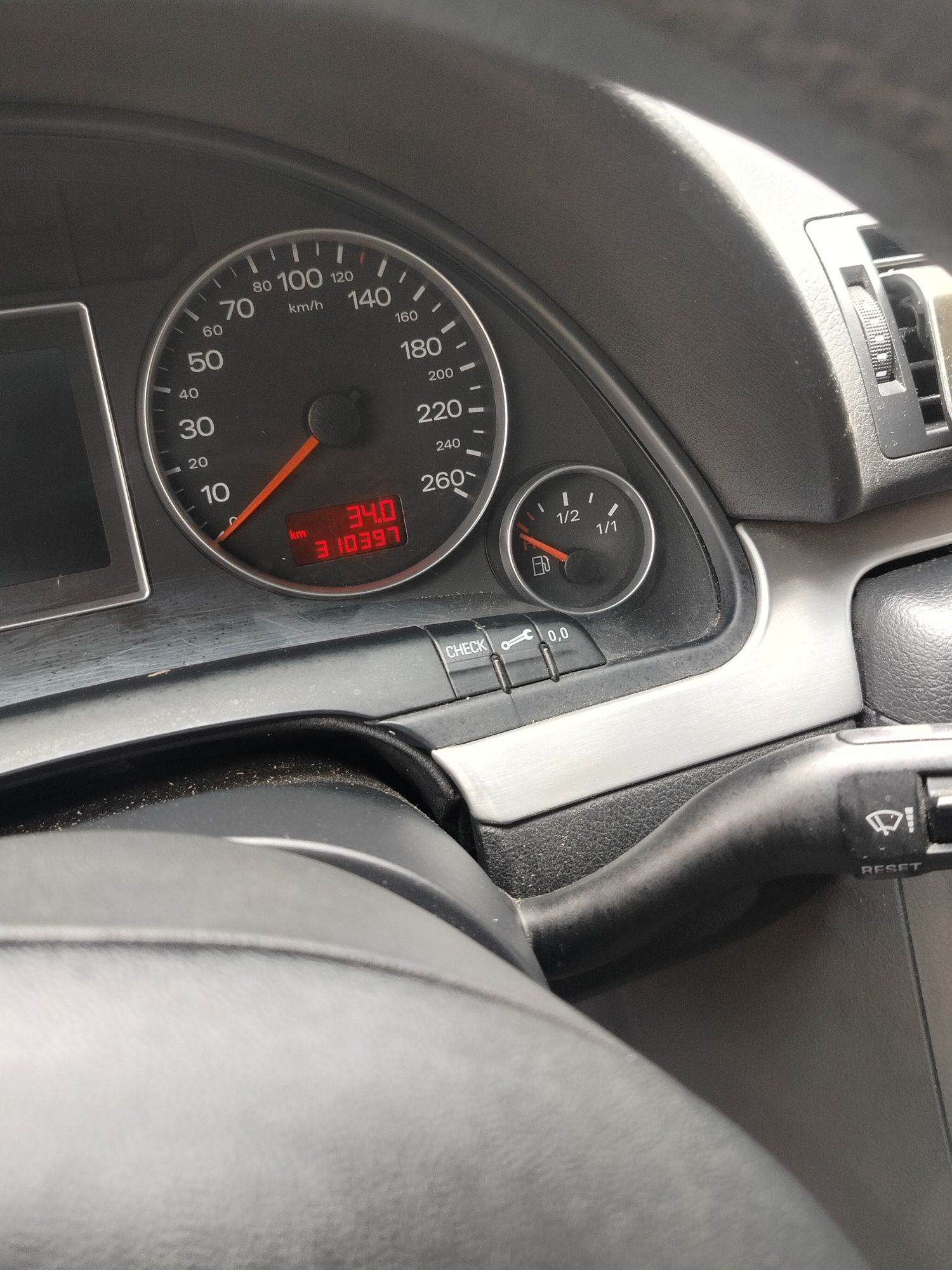 Audi a4b7 2,0 TDI Automat świeże OC