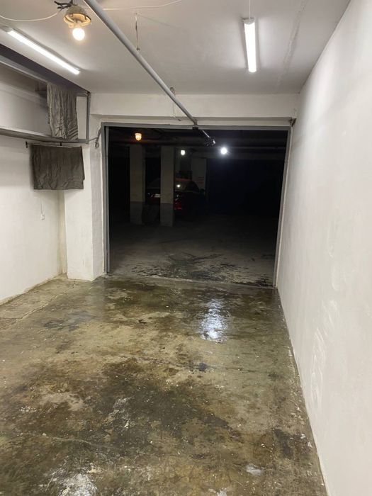 Оренда гаража  гаражу боксу вулиця Тернопільська 17. 20 кв.м. 220V