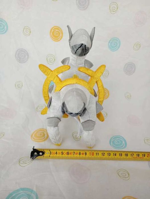 Pokémon peluche arceus