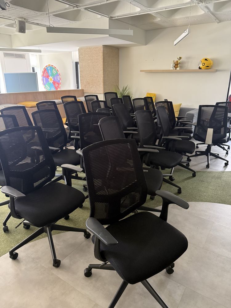 Lote 20 cadeiras escritorio