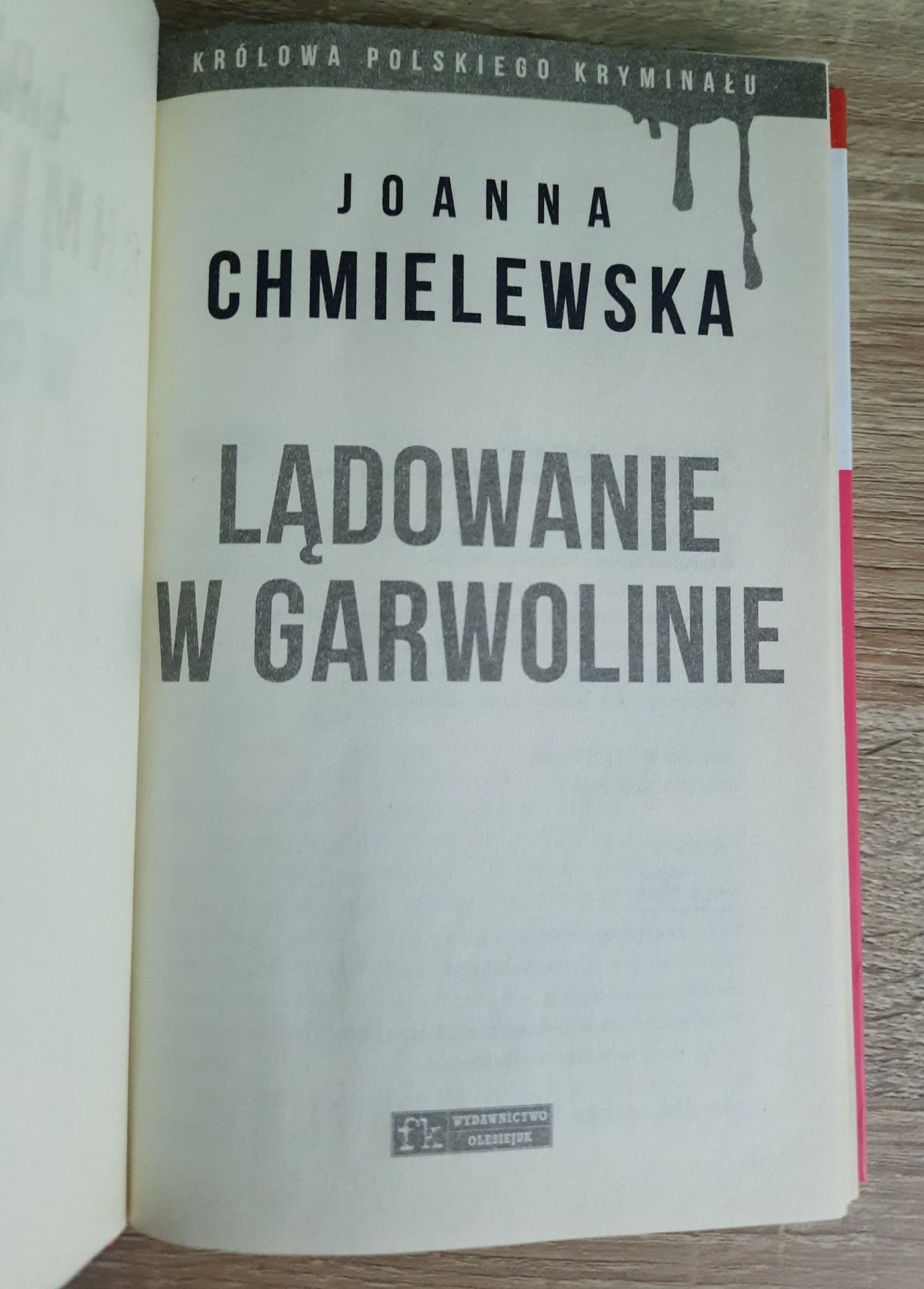 Ksiażka Lądowanie w Garwolinie Joanna Chmielewska