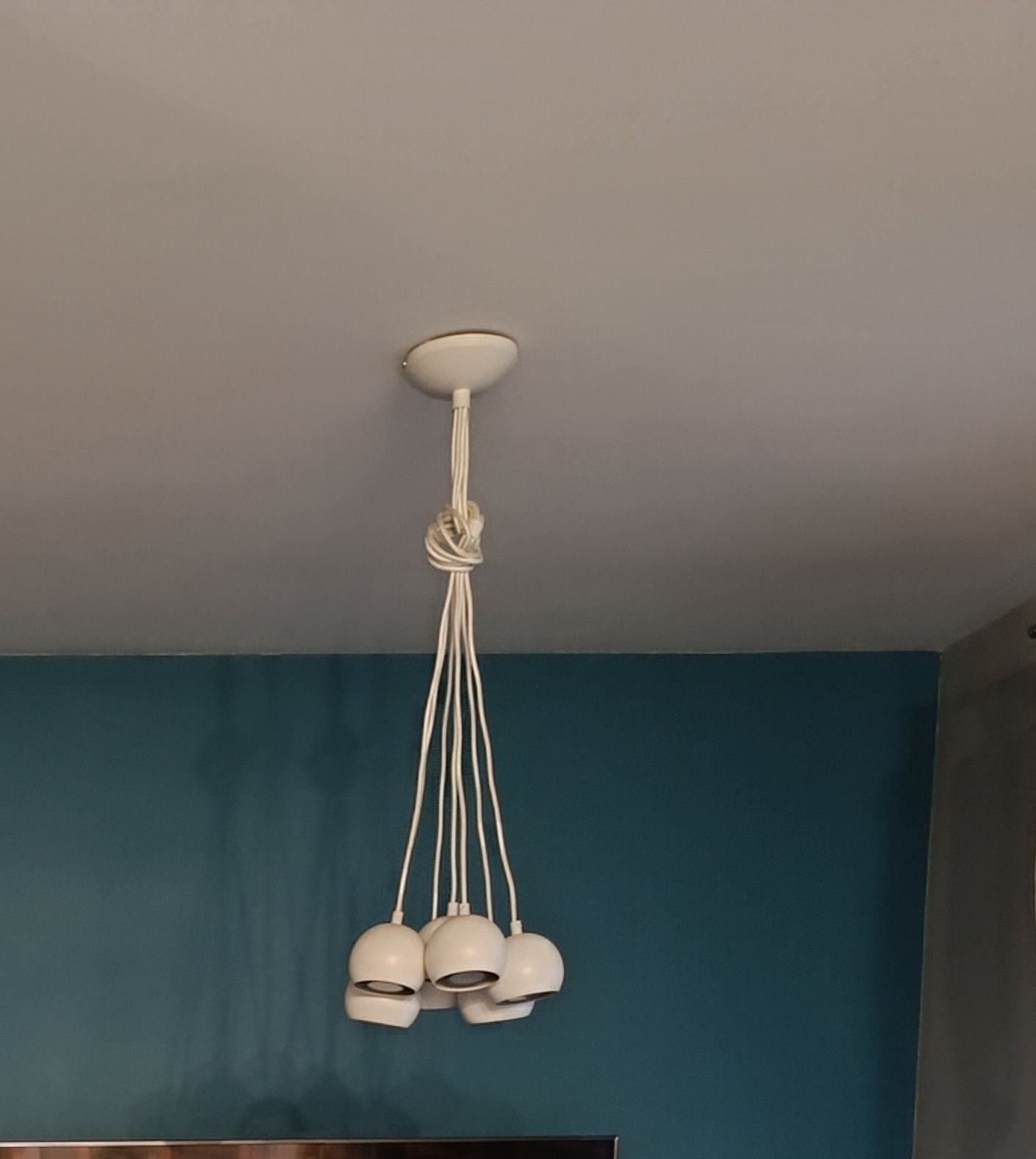 Lampa 7 , Ala pająk, wisząca biała