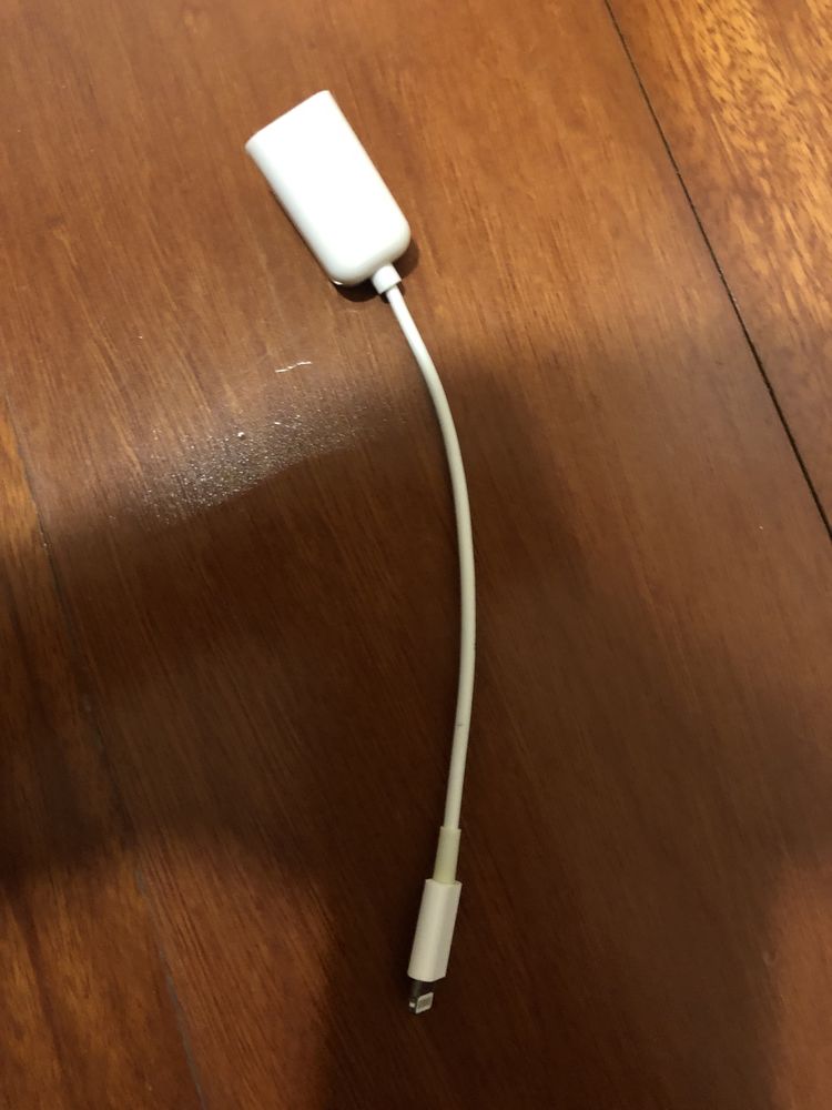 Adaptador apple USB
