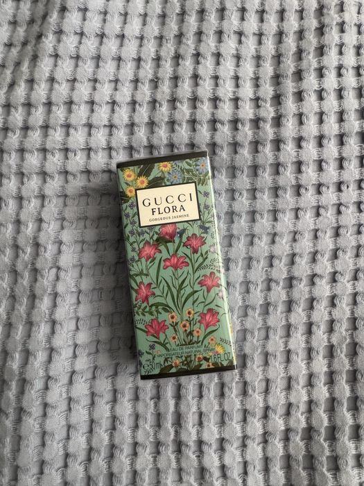 Парфюм gucci flora jasmine
