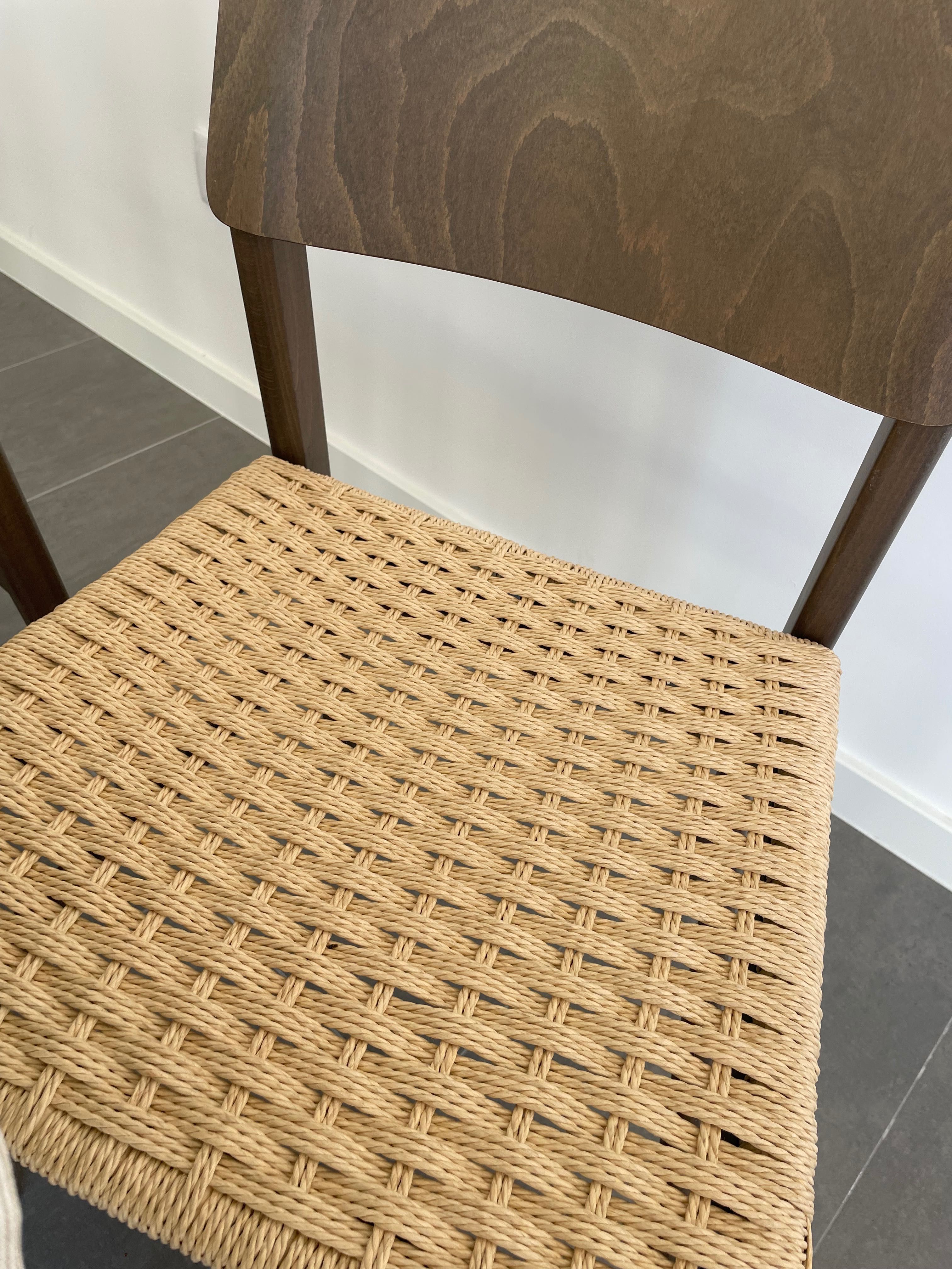 Mesa de sala e cadeiras SKANSNAS castanho faia