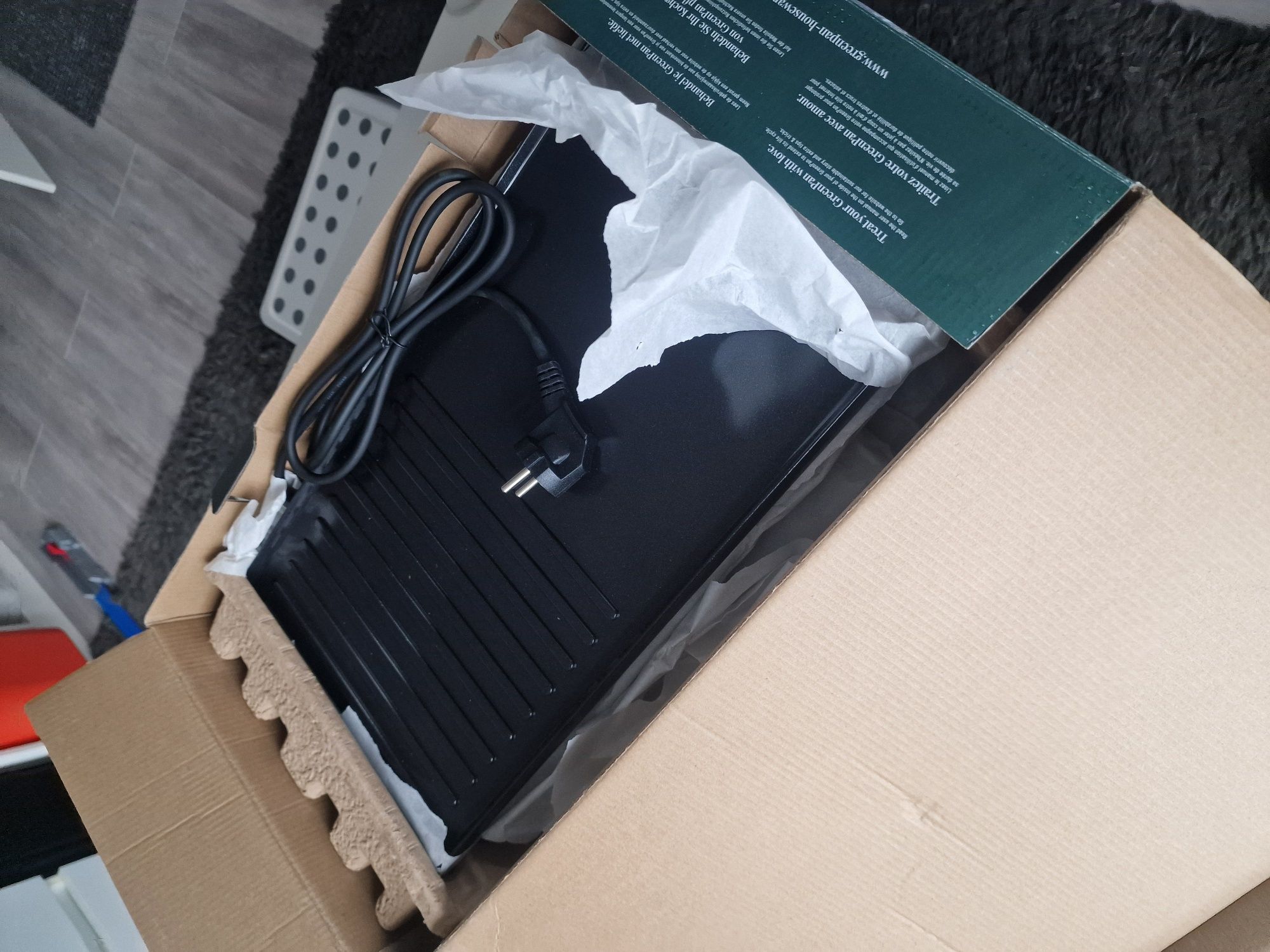 Grill elektryczny dla 8 osob