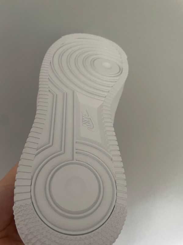 Wyprzedaż！！Nike Air Force 1 Low Supreme White EU 45