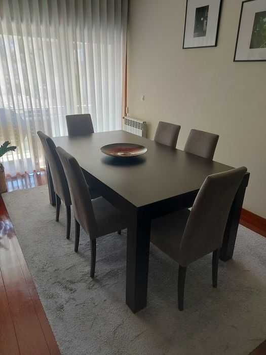 Conjunto 6 cadeiras estrutura madeira