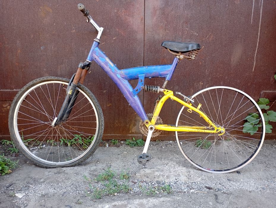 Велосипед горный 26" 650 грн.