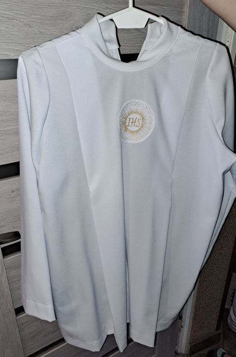 Alba komunijna chłopiec