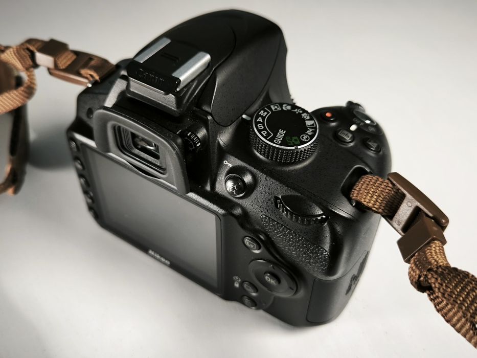 Kit - Nikon D3200 + Nikkor 40mm 2.8 + Flash Praktica dz265