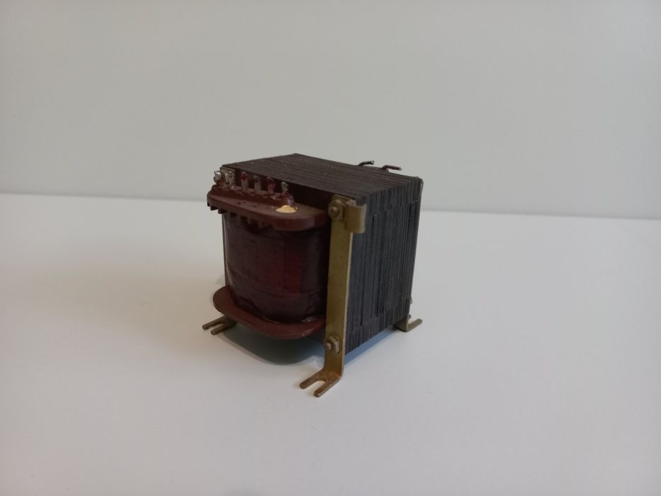 Трансформатор мережевий 220/9В 40Вт.