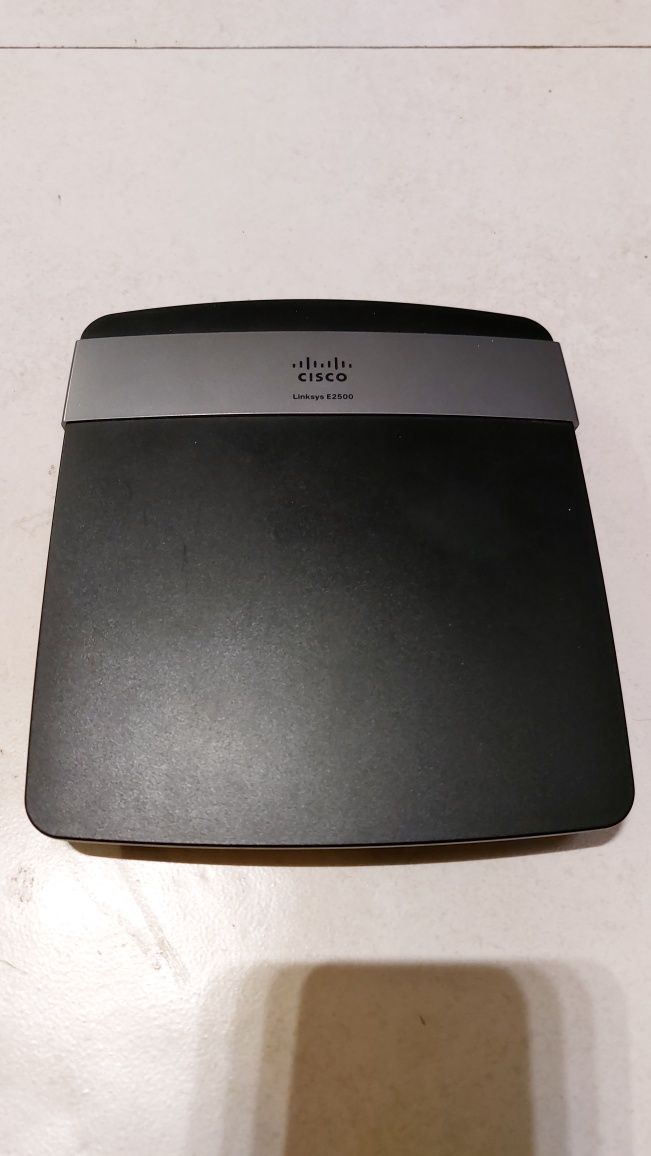 Router wifi N Linksys Cisco E2500