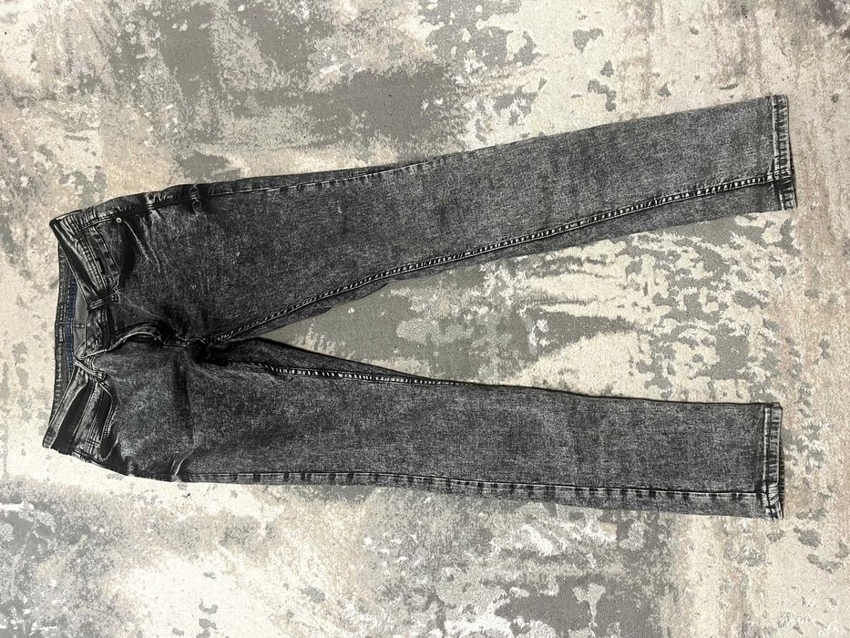 Нові джинси Cropp (оригінал), стильні, розмір W32 | L34