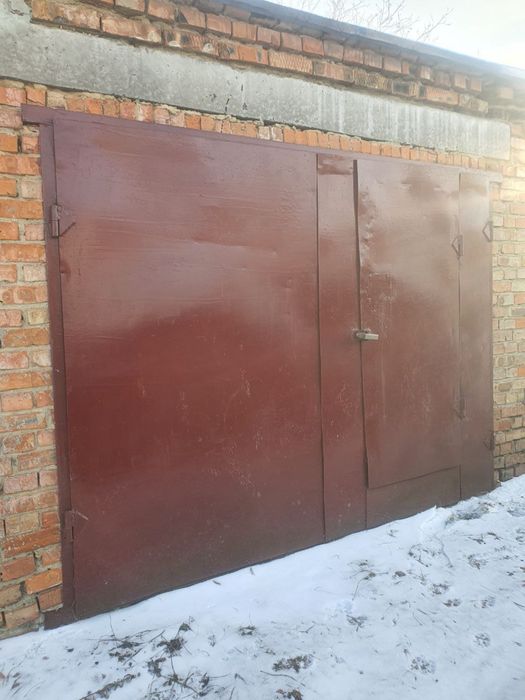 Продаєтьая гараж без ями