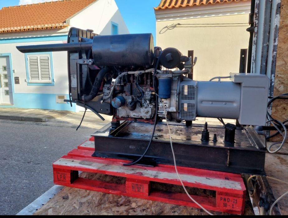 Gerador lister 11kva Gasóleo