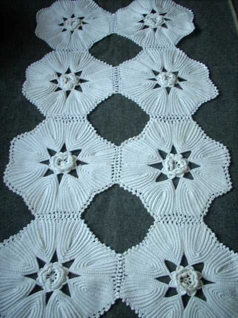 Naperon vintage  centro de mesa,cor branco 100x50 cm - ÚLTIMOS DIAS