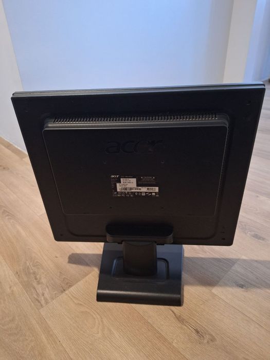 Робочий монітор Acer