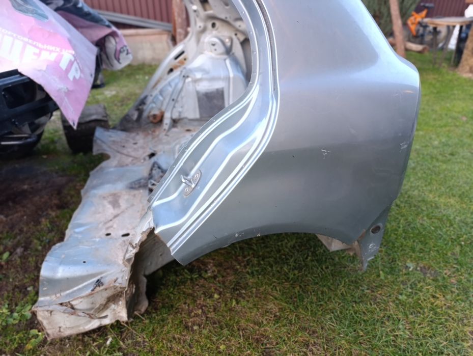 Задня частина Шкода Фабія 1