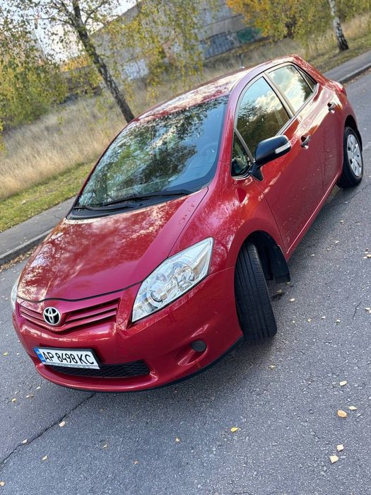 Toyota auris 2010