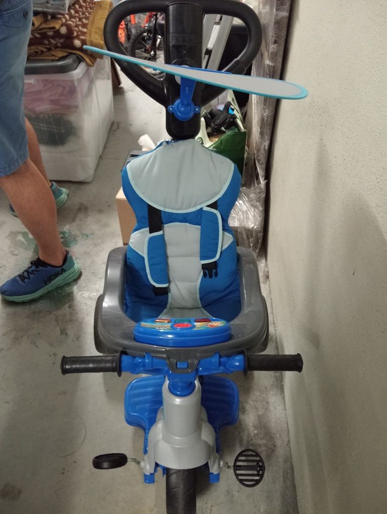Triciclo bem estimado