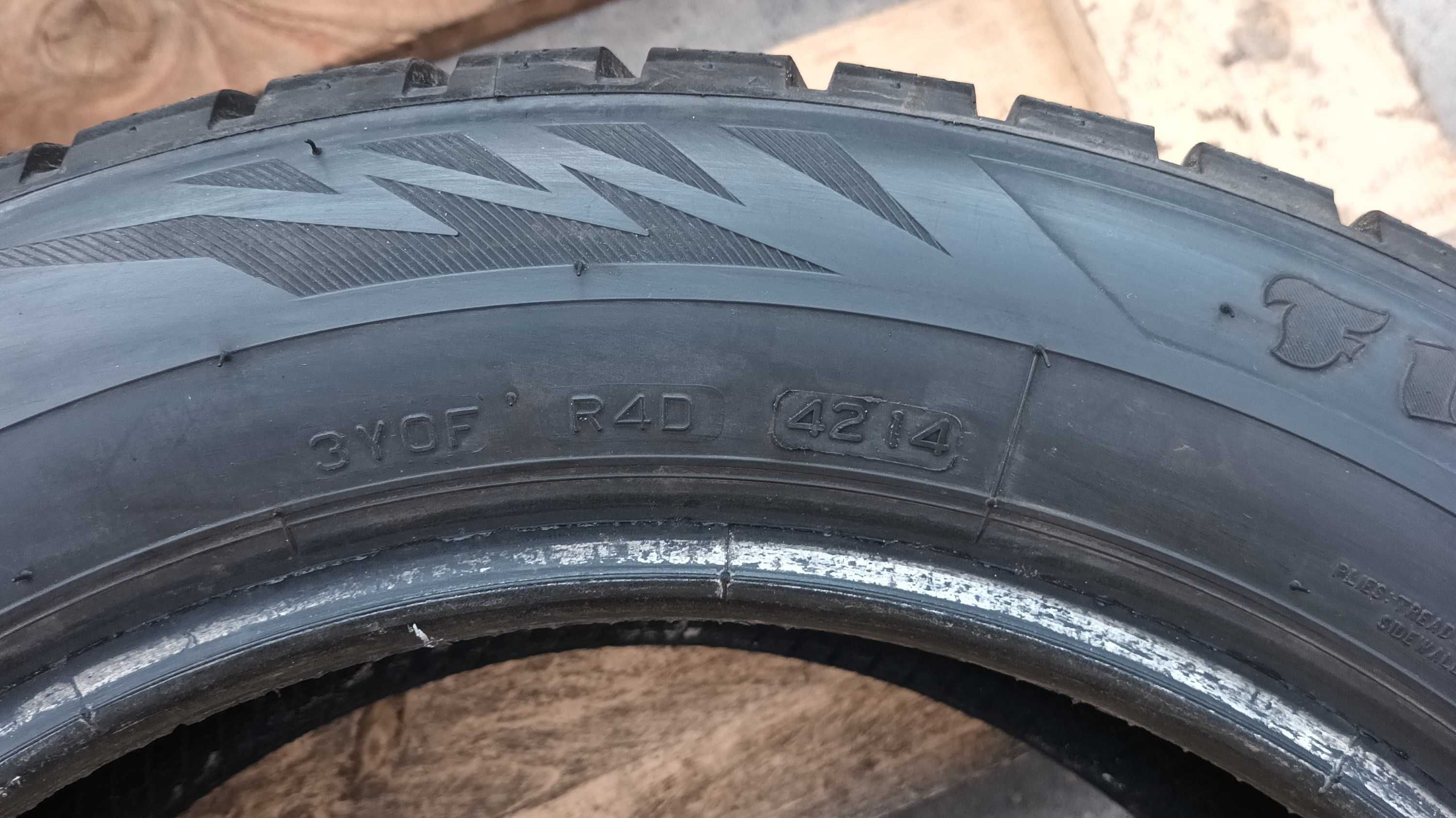 Opony zimowe 4 szt. Firestone Winterhawk 3 205/55/16 R16 W-wa S