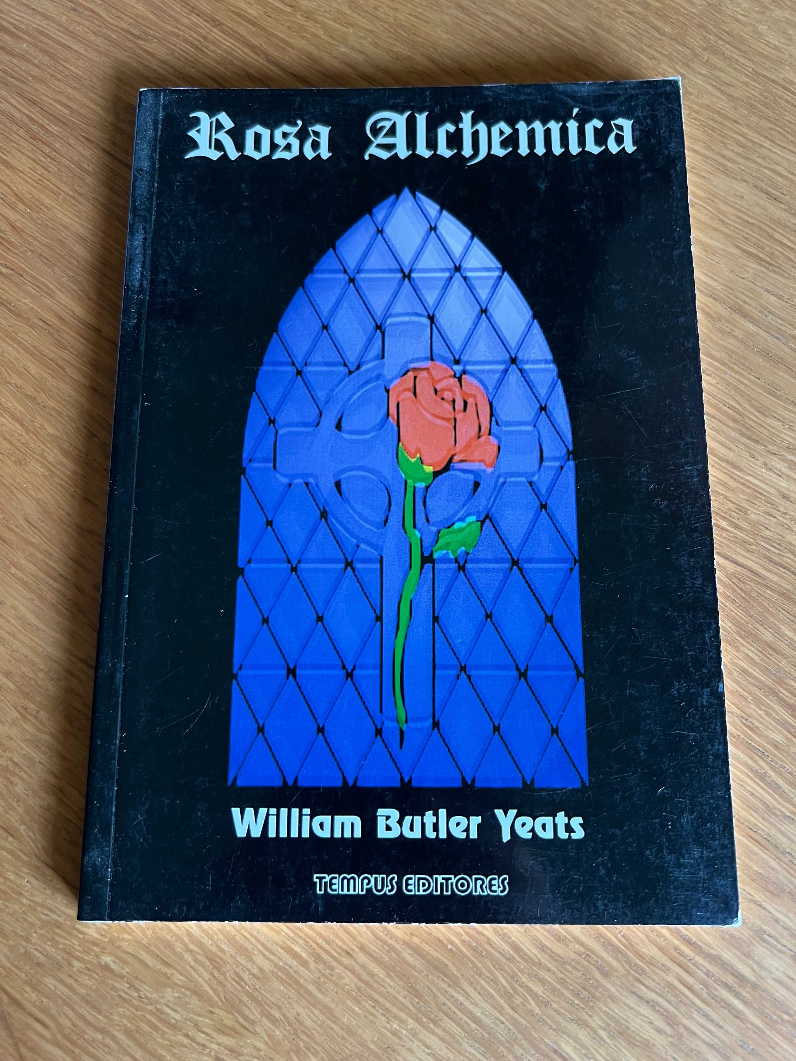 ROSA ALCHEMICA      William Butler Yeats