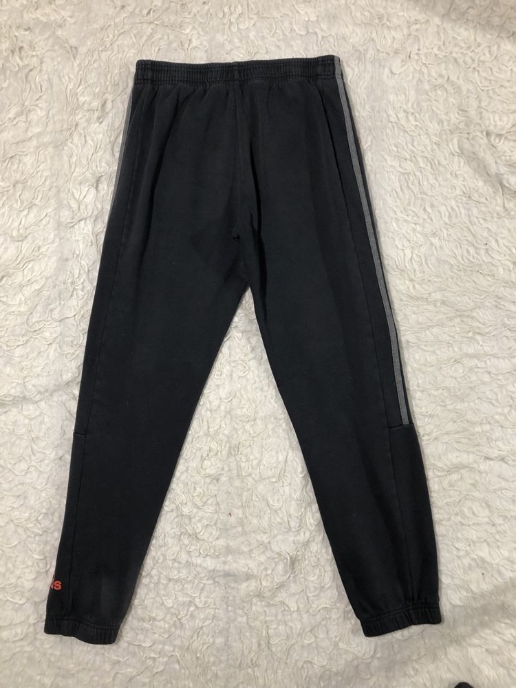 Spodnie dresy Adidas 3 stripes paski rozmiar S czarne