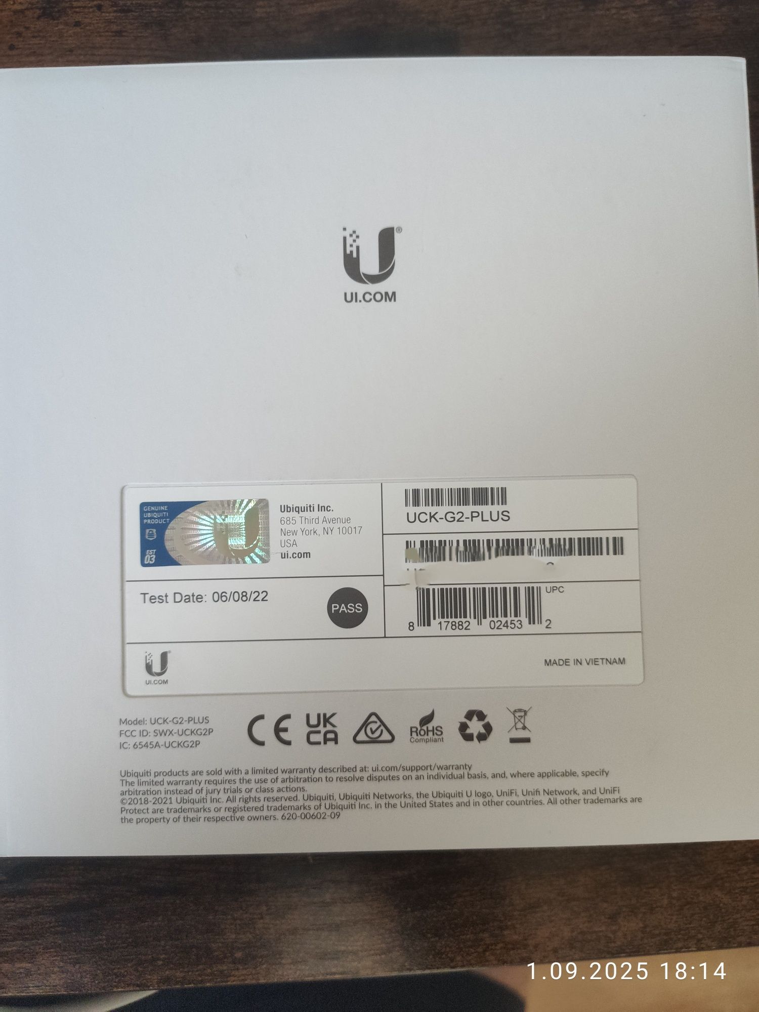 Ubiquiti Cloud Key Gen2 Plus z dyskiem 1TB - jak nowy