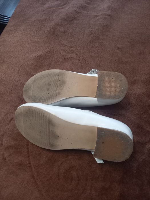 Buty komunijne dziewczęce 32