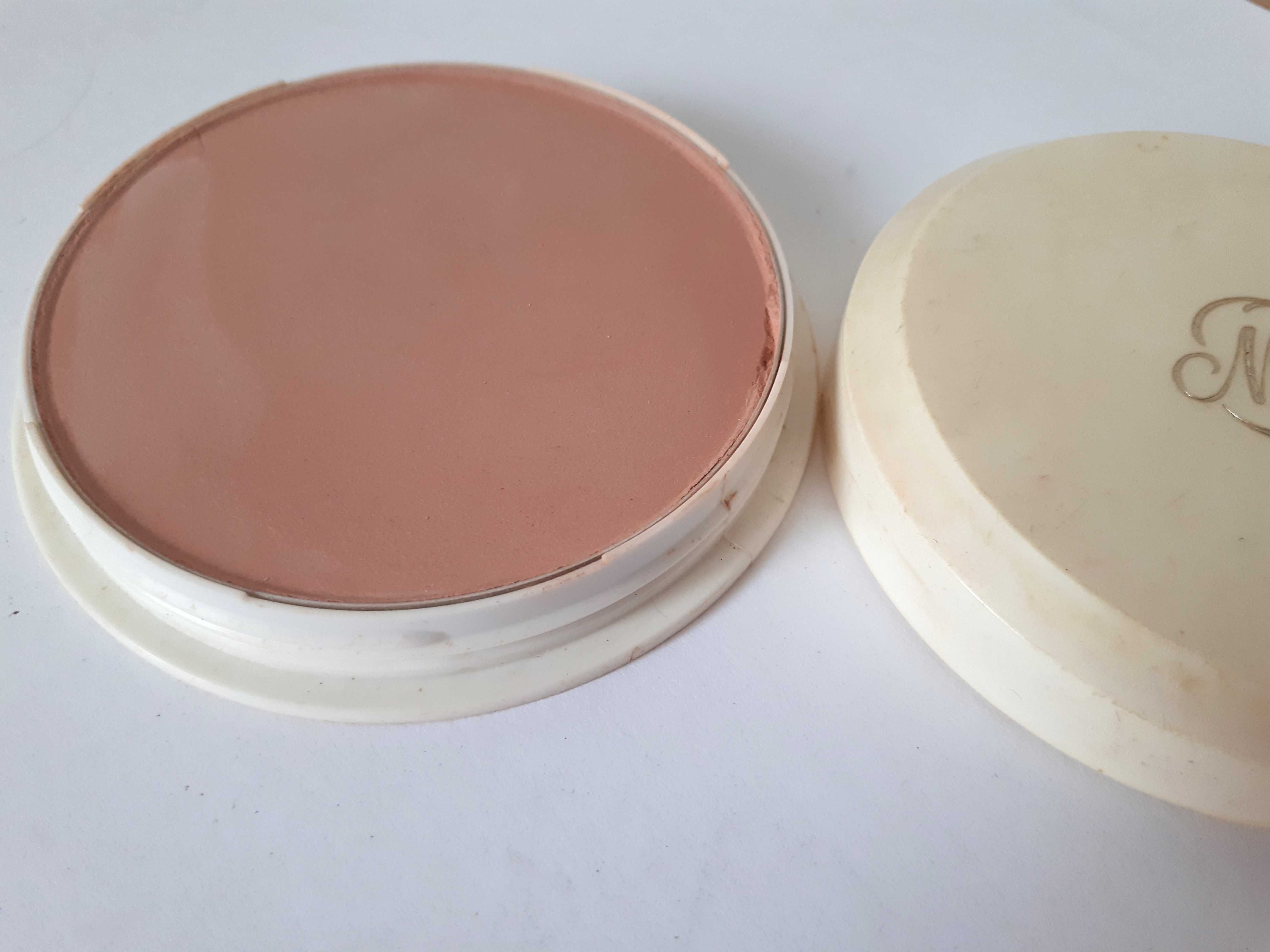 oryginalny puder Pan-cake Max Factor make up Amber rose