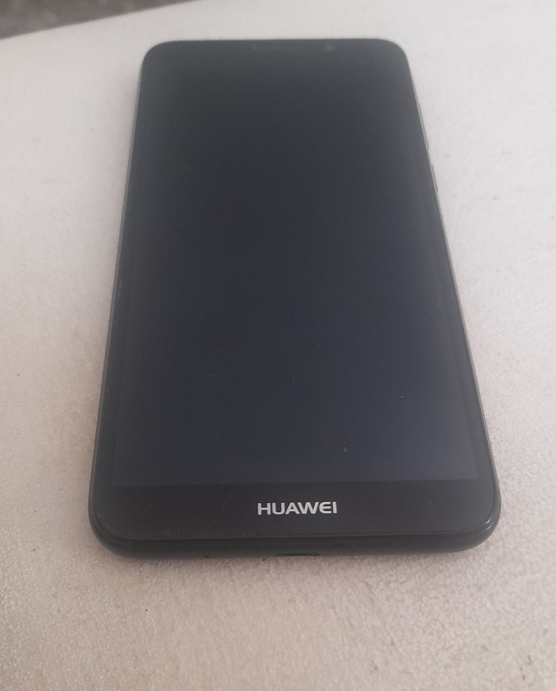 Telemóvel Huawey Y8 2018