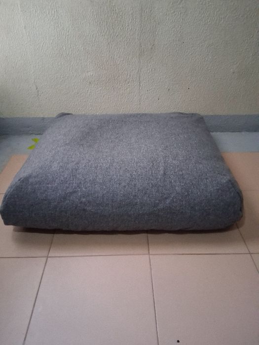 Almofada/Cama para Cão Grande - NOVO / Large Dog Bed - NEW