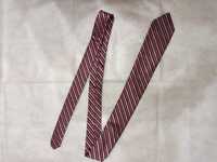 Męski krawat w Paski