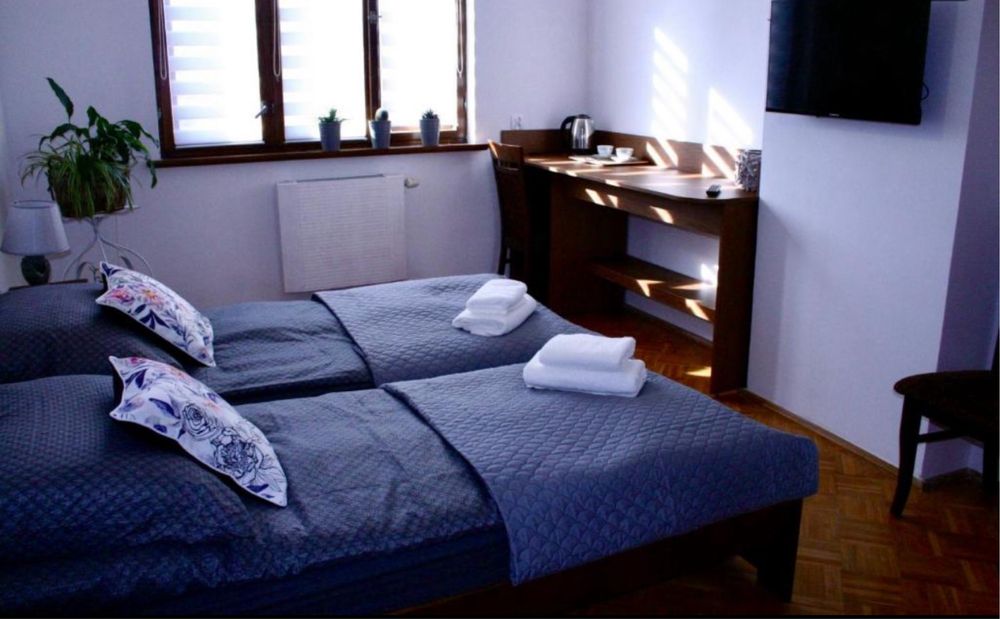 Apartament w Toruniu- 8-osobowy/ Bilard/ Parking/ Taras/ Spokój