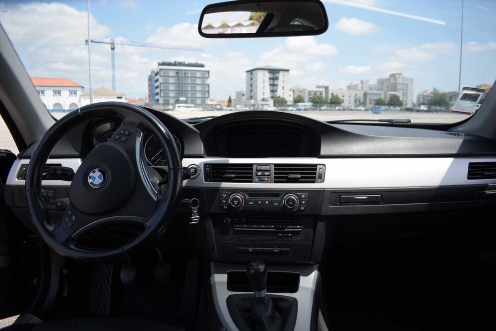 BMW 320d Coupé e92 LCI 184cv (motor 200 mil km)