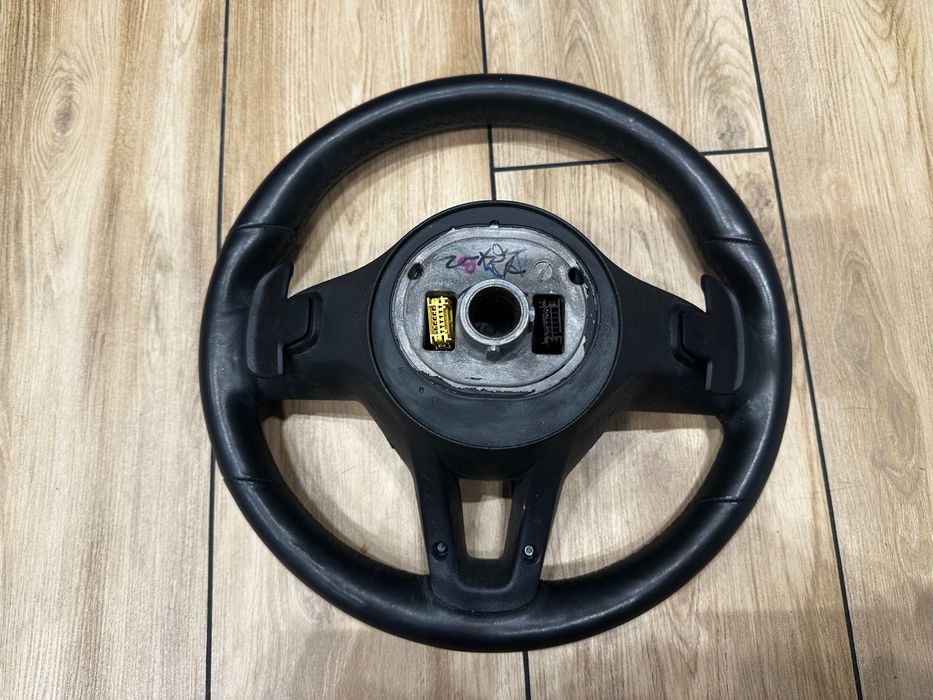 Оригінальне кермо Mercedes-Benz з підігрівом та подушкою безпеки