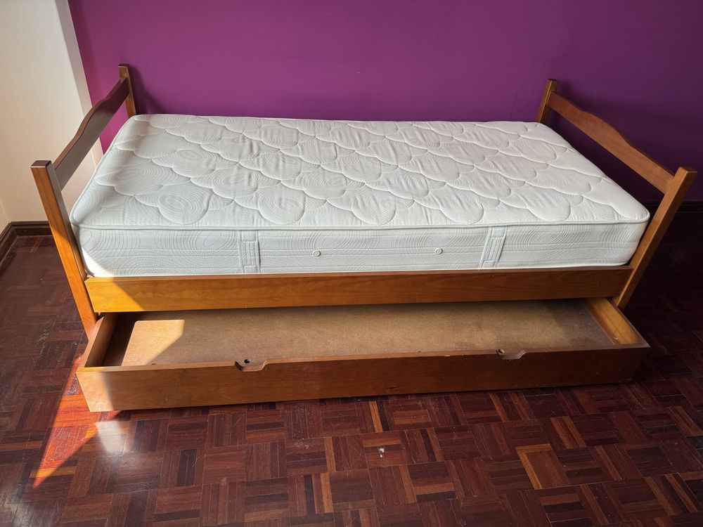 Cama de solteiro