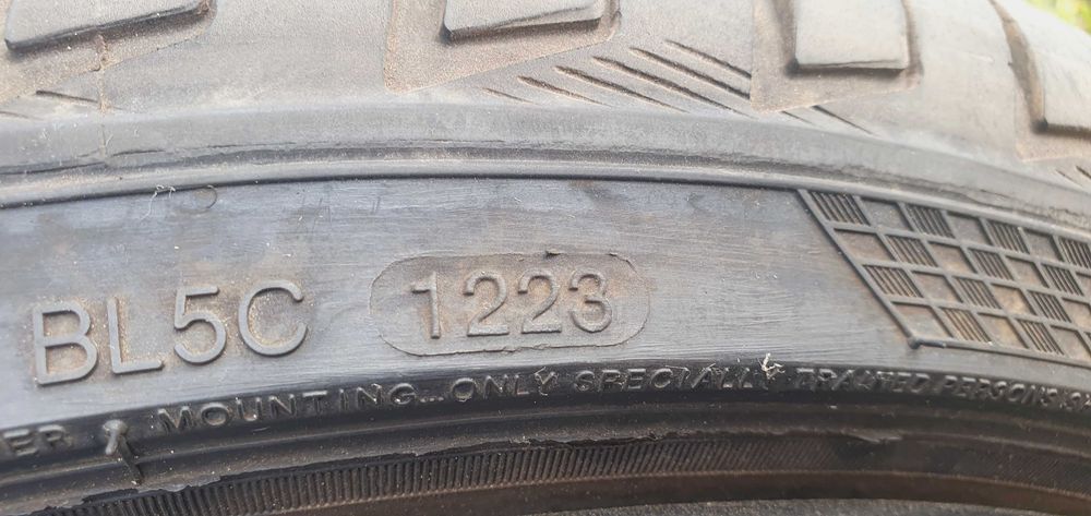 Komplet felg z oponami 20" Bentley Mulliner Continental GT