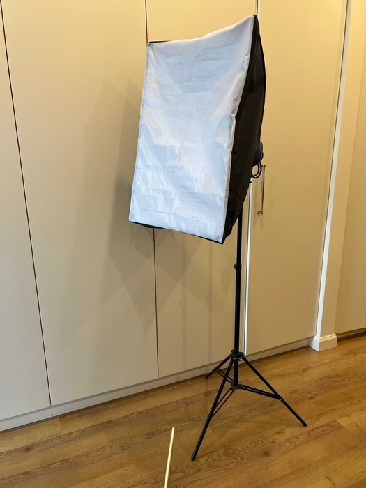 Студійне постійне світло Prolight (5 ламп CFL + 50x70 см + стійка)