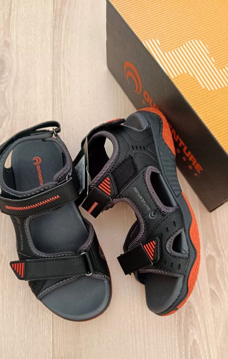 Комфортні фірмові сандалі для хлопчика 35,37