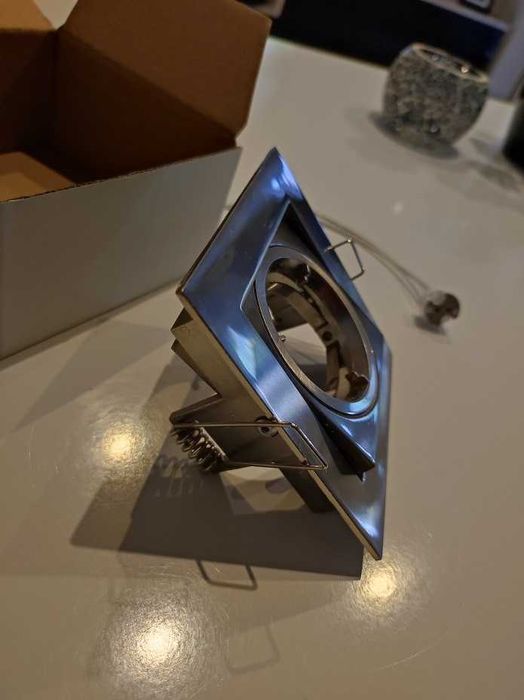 Oprawki  halogenowe satyna szczotkowana - okazja -7 sztuk - mega tanio