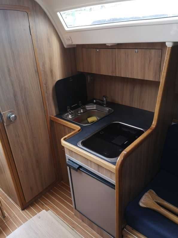 Czarter jachtu Antila 27 mazury, port Ryn