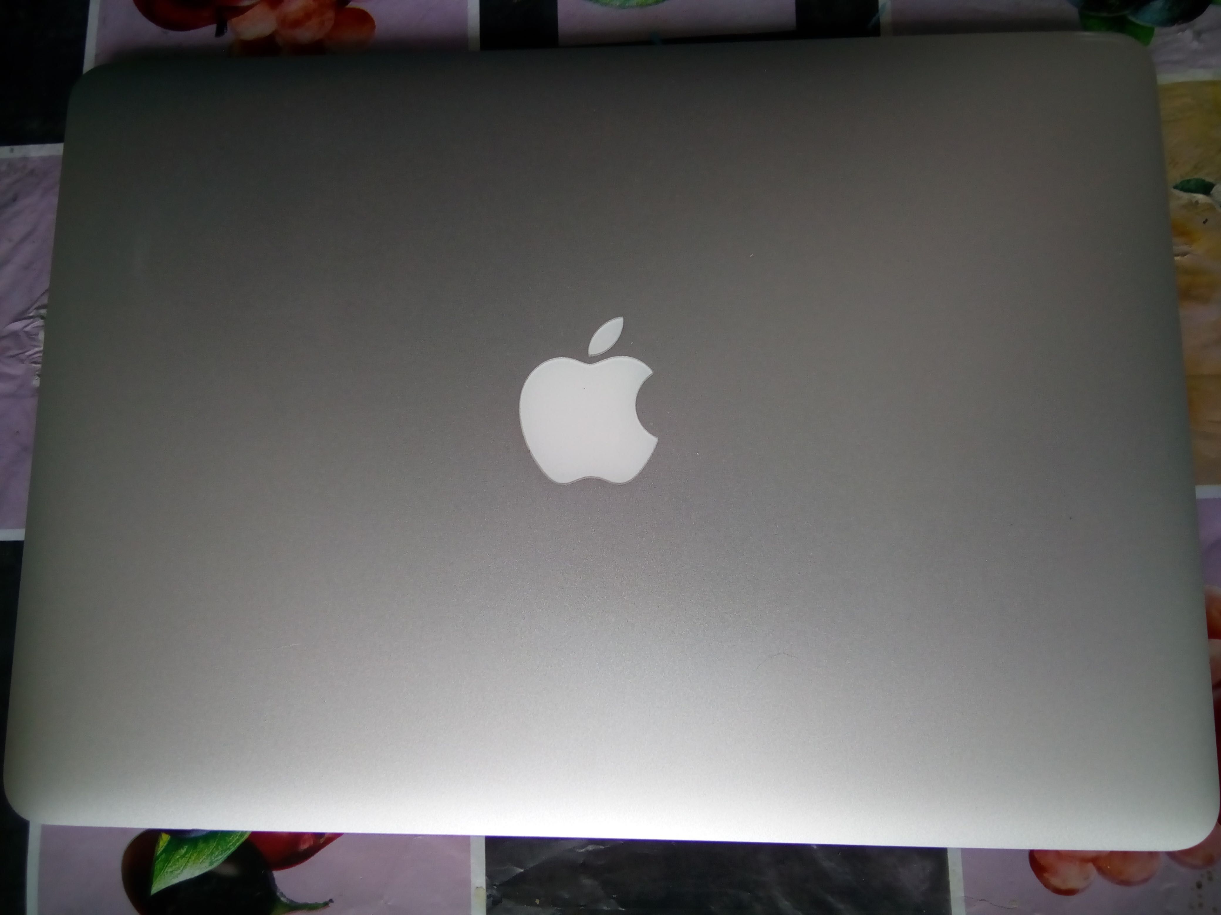 MacBookPro13 Retina 2015г 16/256 2,9ГГц NewBattery 1цикл