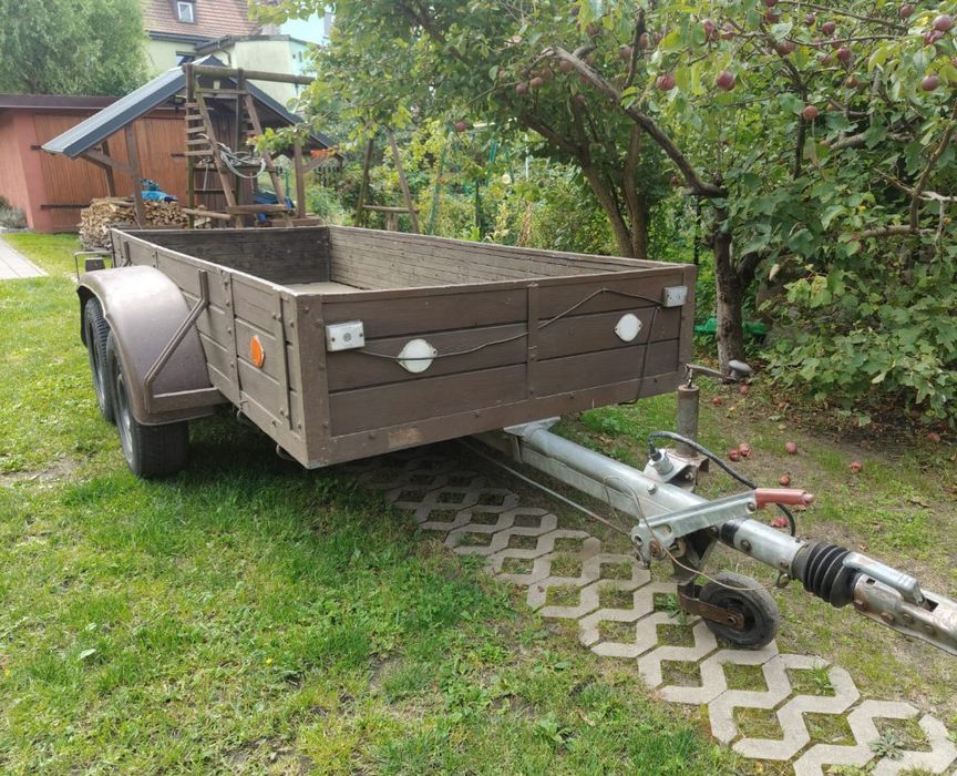 Wynajmę przyczepkę.