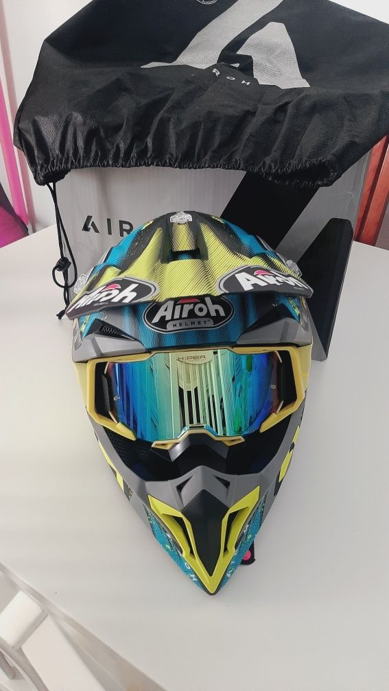 Capacete airoh novo