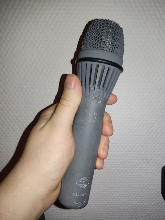 Mikrofon dynamiczny wokalny mbho 219 sc