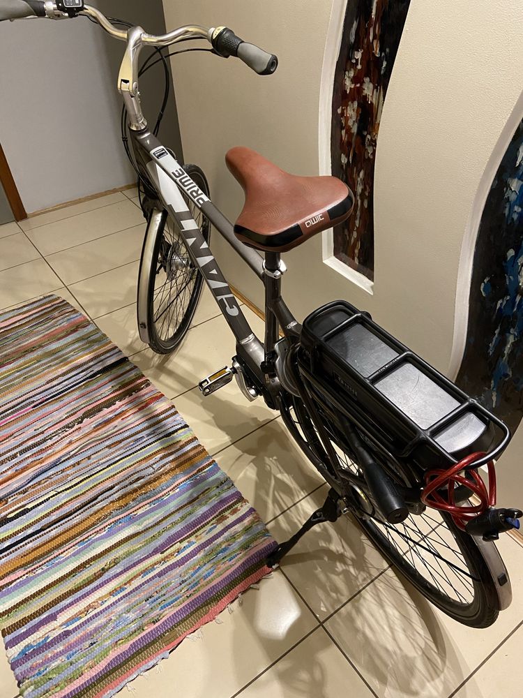 Rower elektryczny GIANT PRIME z napędem Yamaha